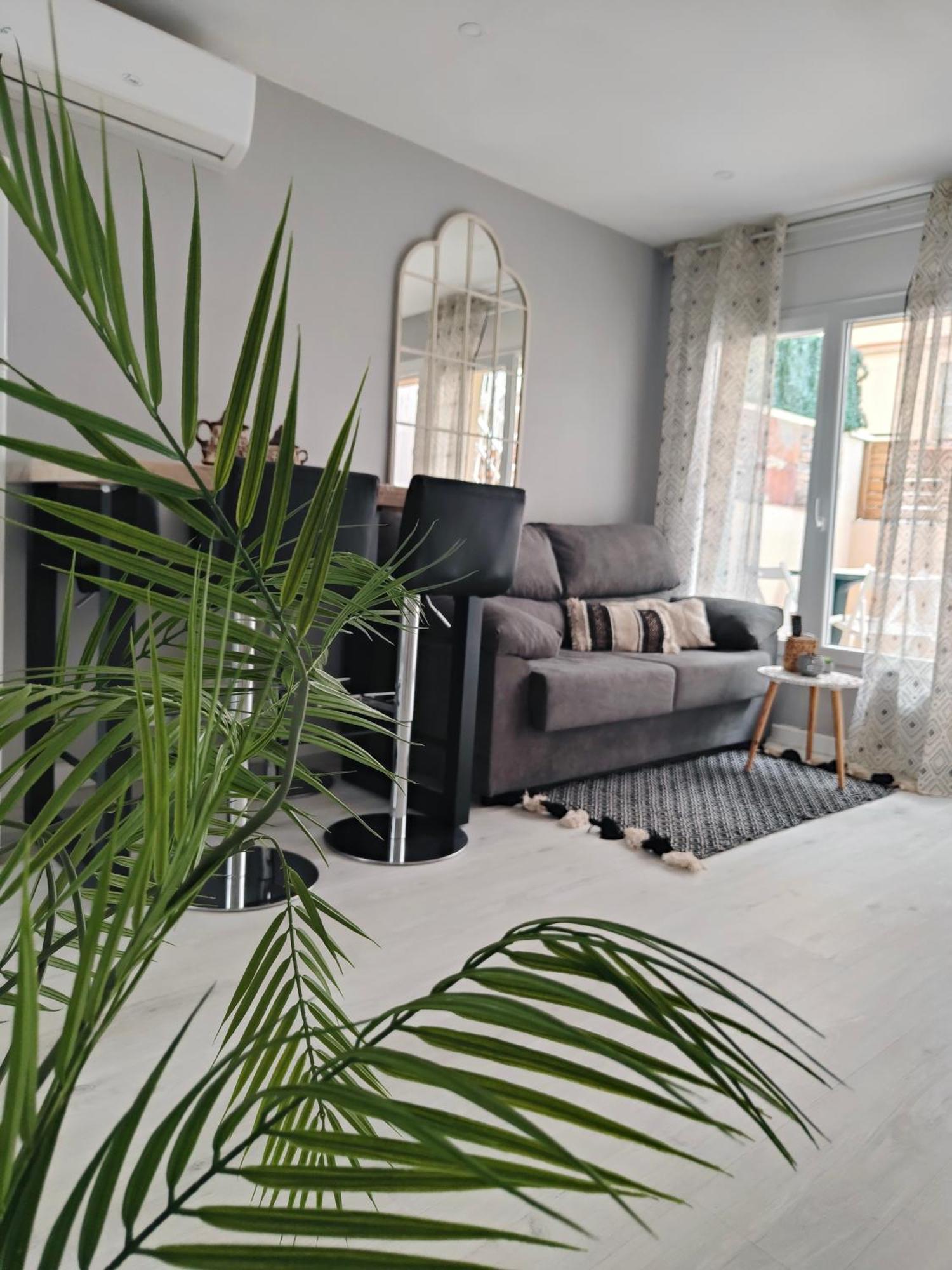 Apartamento Jardines De Babilonia! Wifi! Playa! Port Aventura! Салоу Экстерьер фото